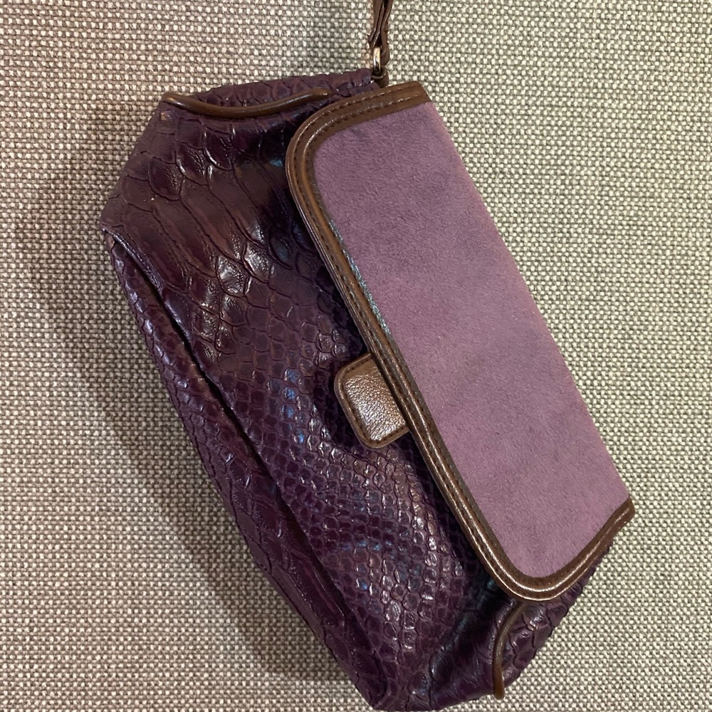 Elizabeth Arden wristlet clutch bag